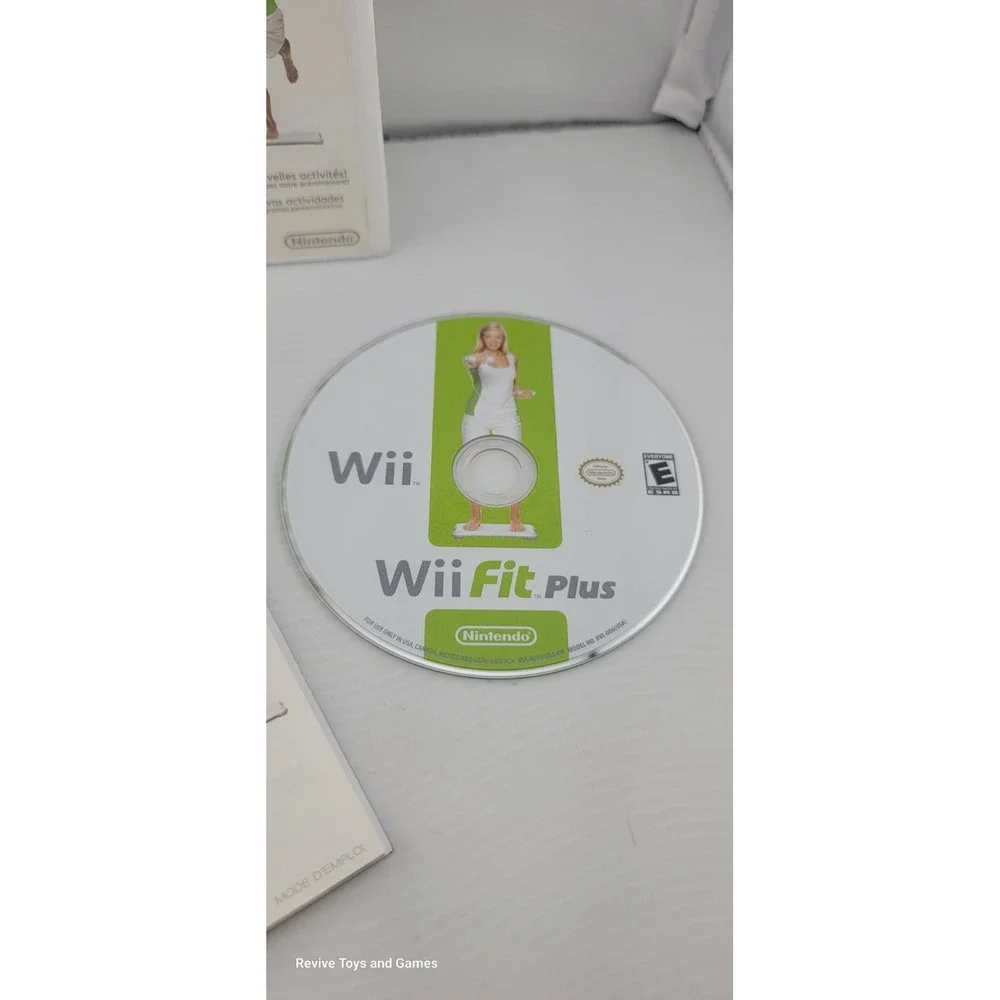 Wii Fit Plus (Nintendo‎ Wii, 2009) CIB Complete Tested and Working Great Condi.